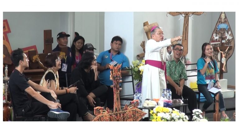 IYD 2016 Manado: Mgr. PC Mandagi MSC, OMK Buatlah ”Kebisingan’
